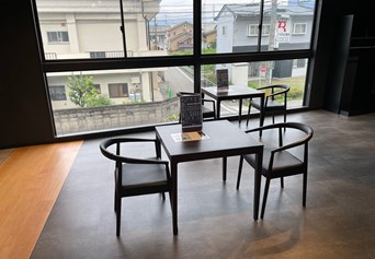 Mobile shop image 3