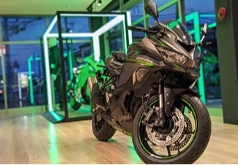 Mobile shop image 3