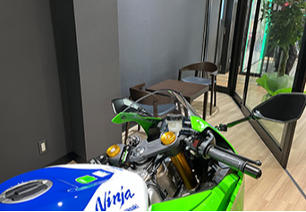 shop image 3