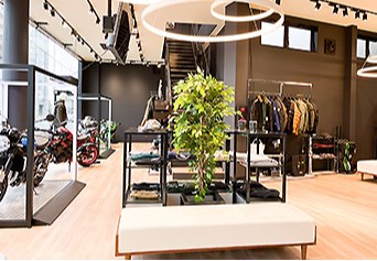 Mobile shop image 2