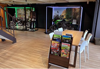 Mobile shop image 2