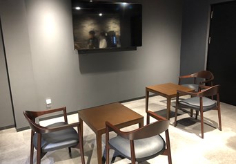 Mobile shop image 3