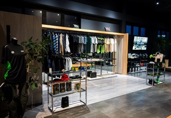 Mobile shop image 2