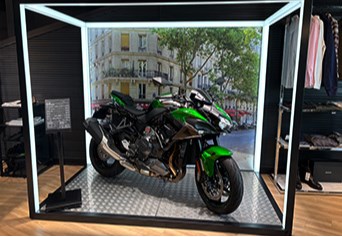 Mobile shop image 2