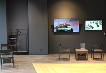 Mobile shop image 3