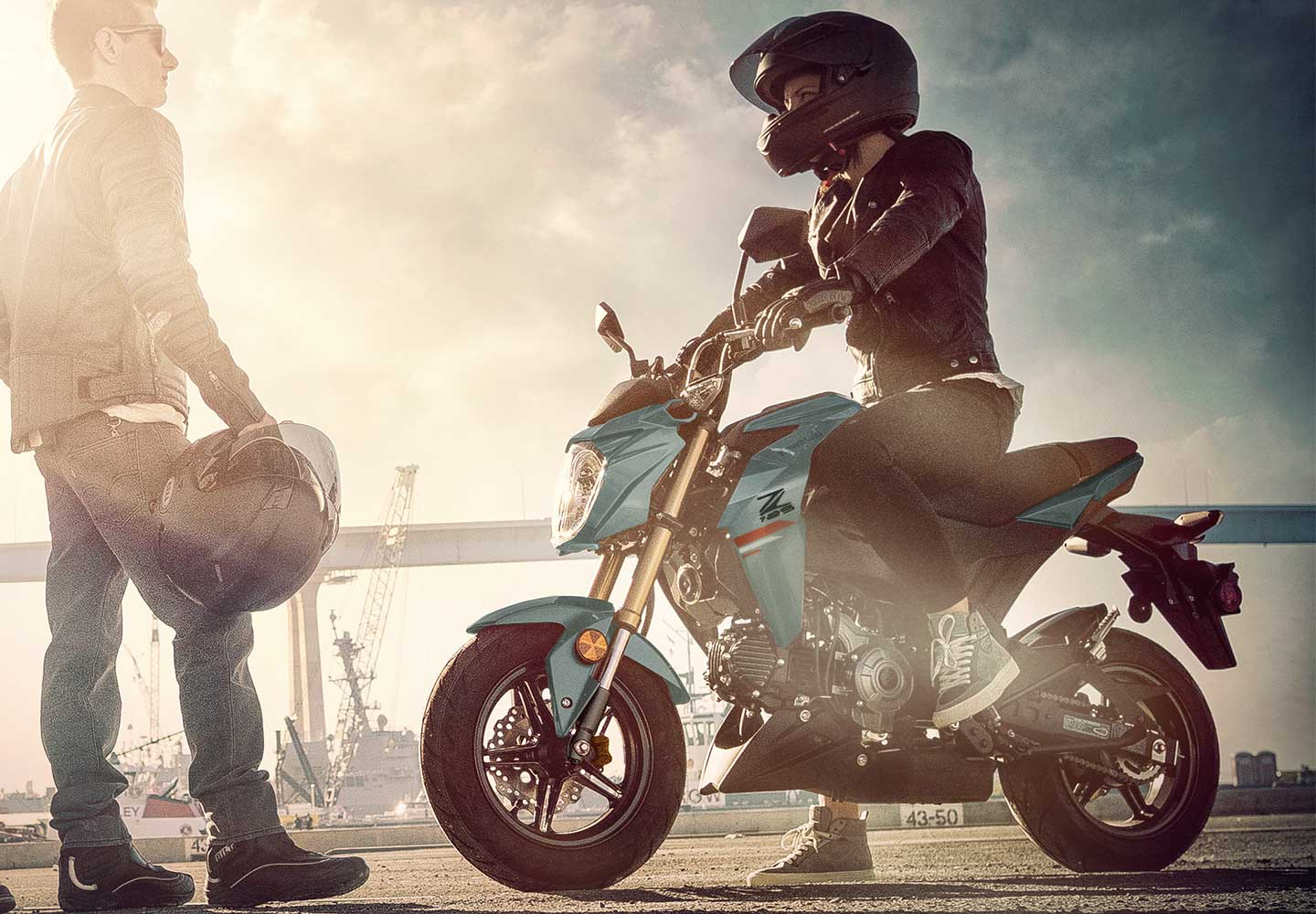 Kawasaki Z125 PRO | スーパーネイキッドモデル| シャープ＆スポーティ