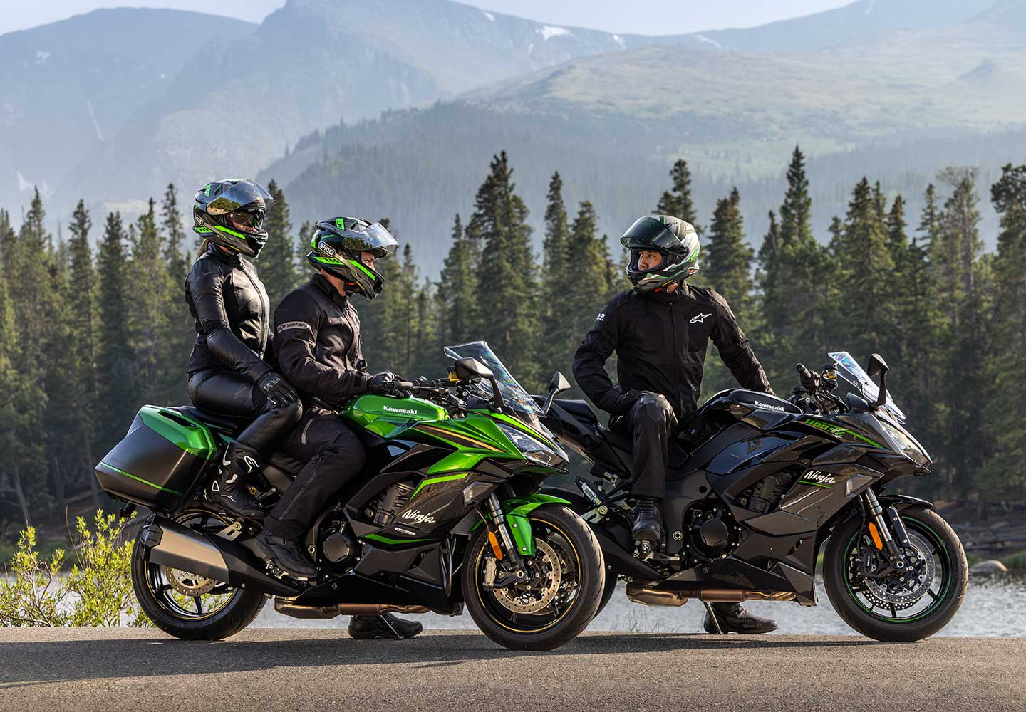 Kawasaki Ninja 1100SX | スポーツツアラーモデル | パワフルかつ有能