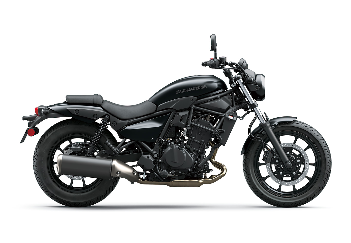 カワサキVN250AEエリミネーター タンク シルバー/ブラック。 Kawasaki ELIMINATOR | 扱いやすいストリートクルーザー