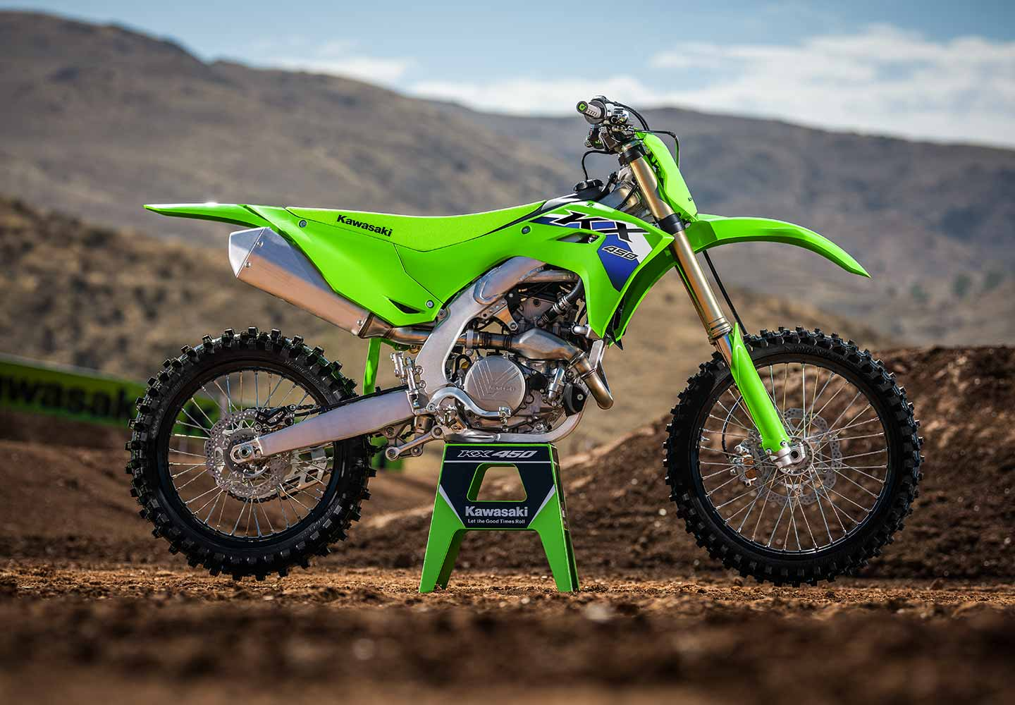 Kawasaki KX450 | 競技用車両|もっともパワフルなモトクロッサー