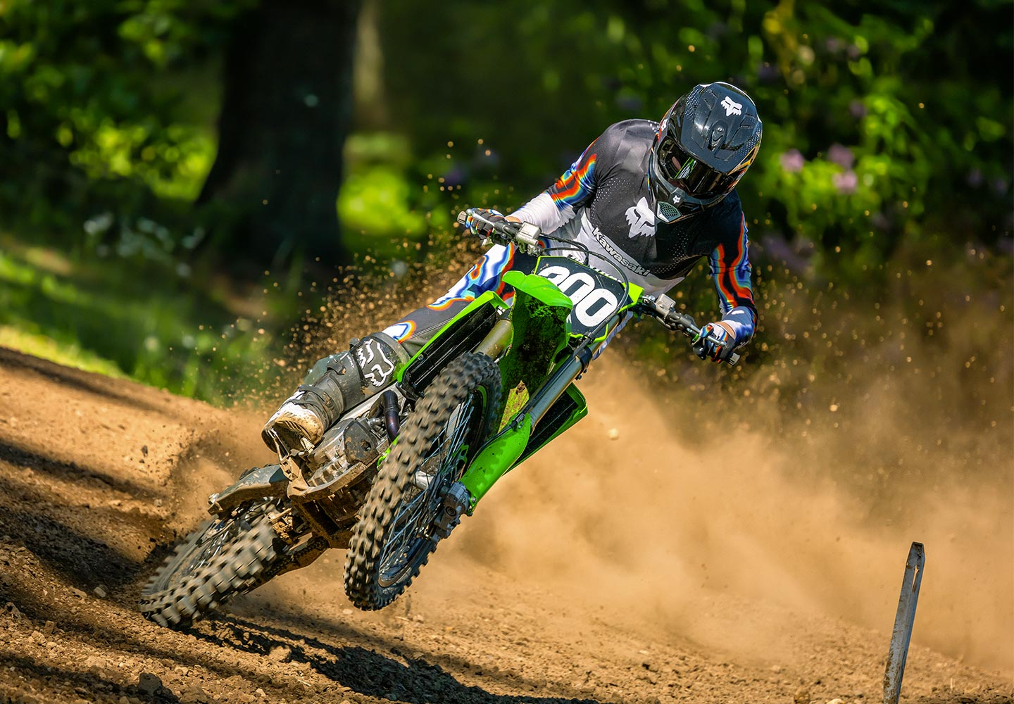 Kawasaki KX250 | 競技用車両|ハイパフォーマンスなモトクロッサー