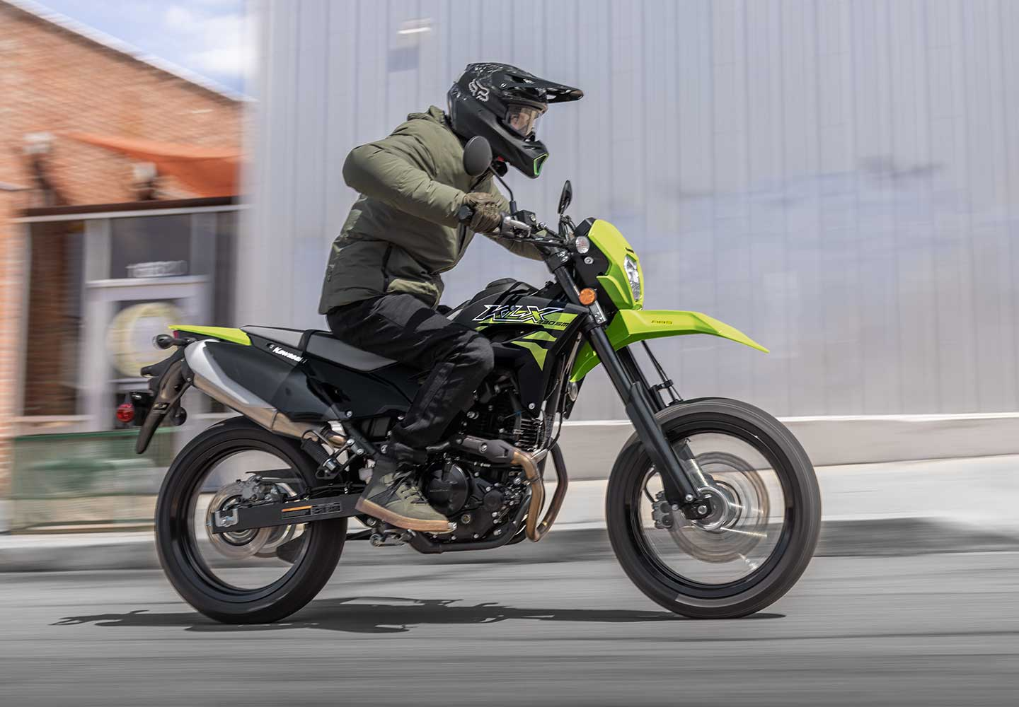 Kawasaki KLX230SM | ライトウェイトスーパーモト