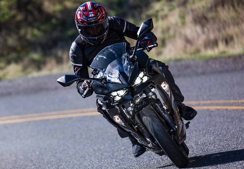 軽量で取り回しやすいシャーシ