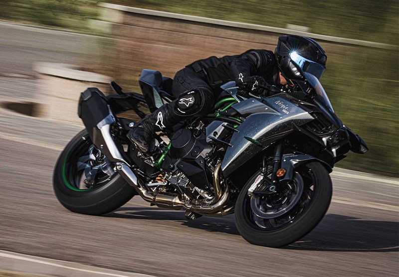 先進的なライダーサポートテクノロジー
