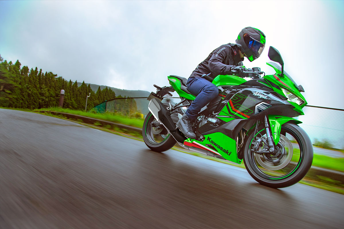 2023 NINJA ZX-25R SE KRT EDITION
