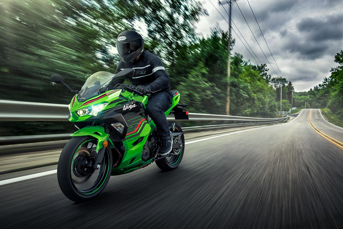 2024 NINJA 400 KRT EDITION