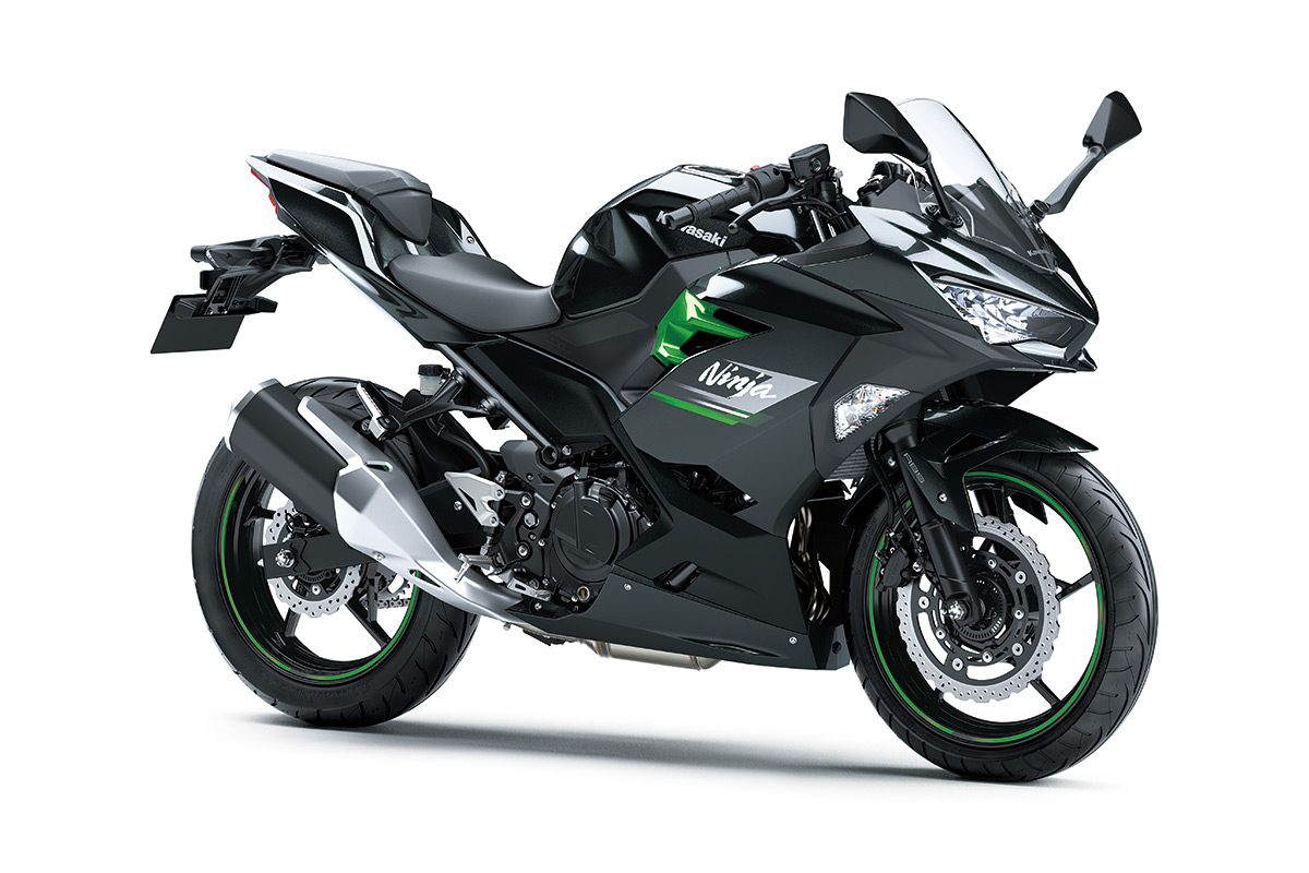 KAWASAKI ニンジャ250R 黒 期間限定値下げサマーセール 諸経費0円