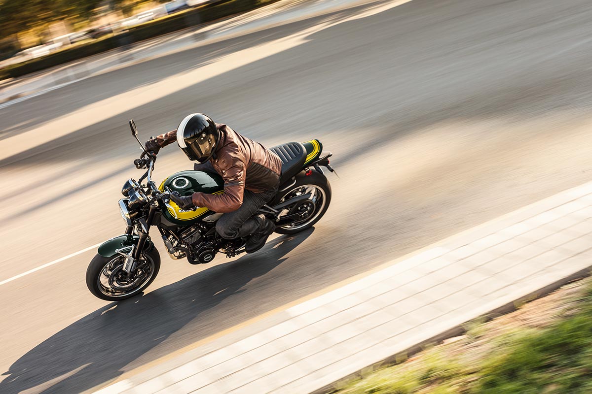 カワサキZ900RS 2024年モデル　イエローボールエディション Z900RS/CAFE/SE】2024年式でイエローボールエディションが追加
