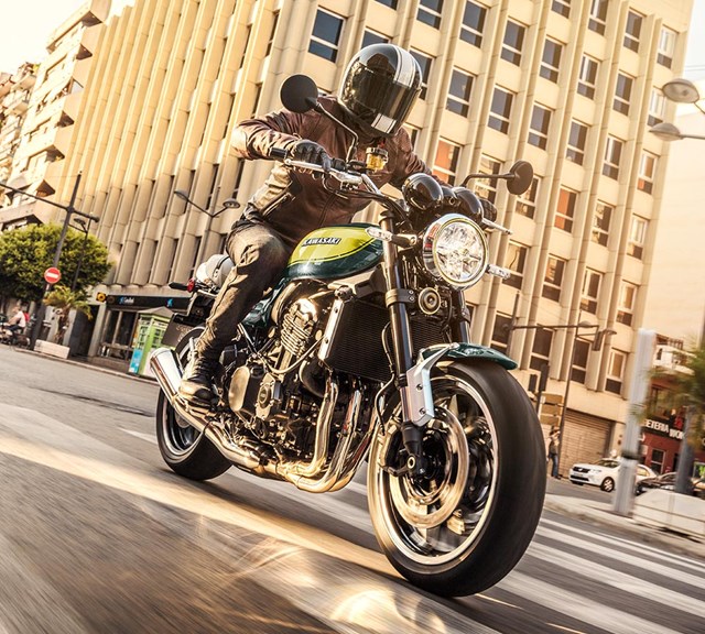 Image of 2024 Z900RS Yellow Ball Edition in action