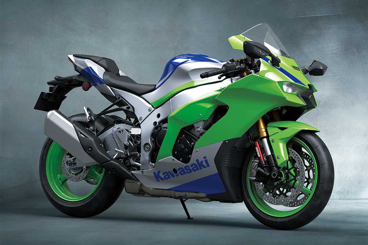 専用出品　R-2.4. M-2.４W-24.26 2024 Ninja ZX-4RR 40th Anniversary Edition モーターサイクル
