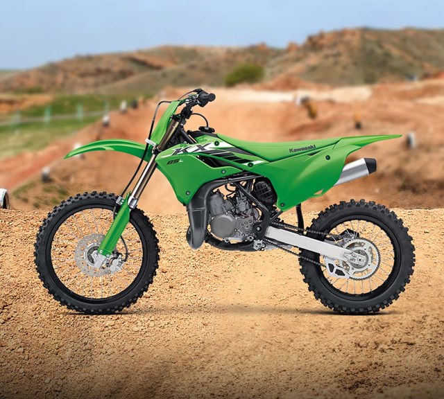 Image of 2025 KX85 L  in action