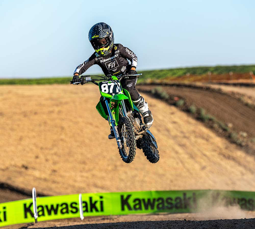 Kawasaki KX65 | コンペティションモデル | モトクロス入門に最適なマシン
