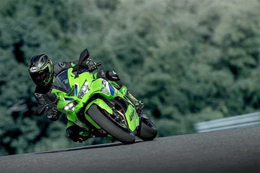 2027 Ninja ZX-4RR