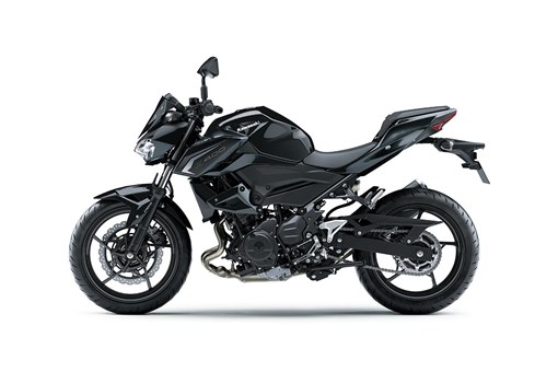 2027 Z400