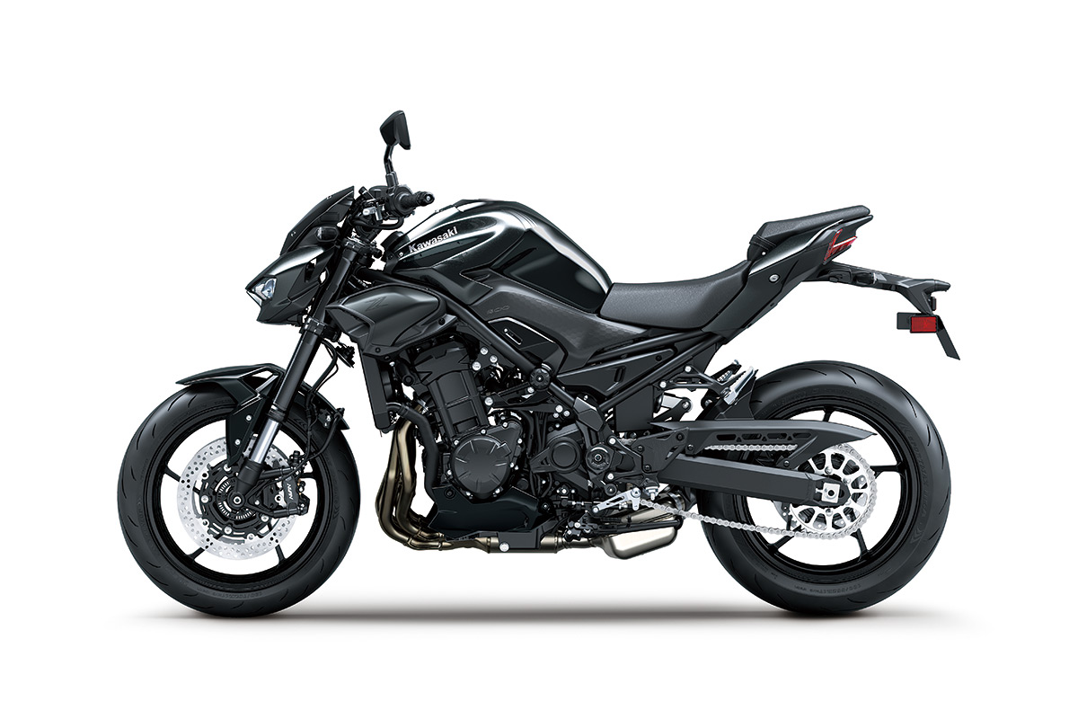 2027 Z900