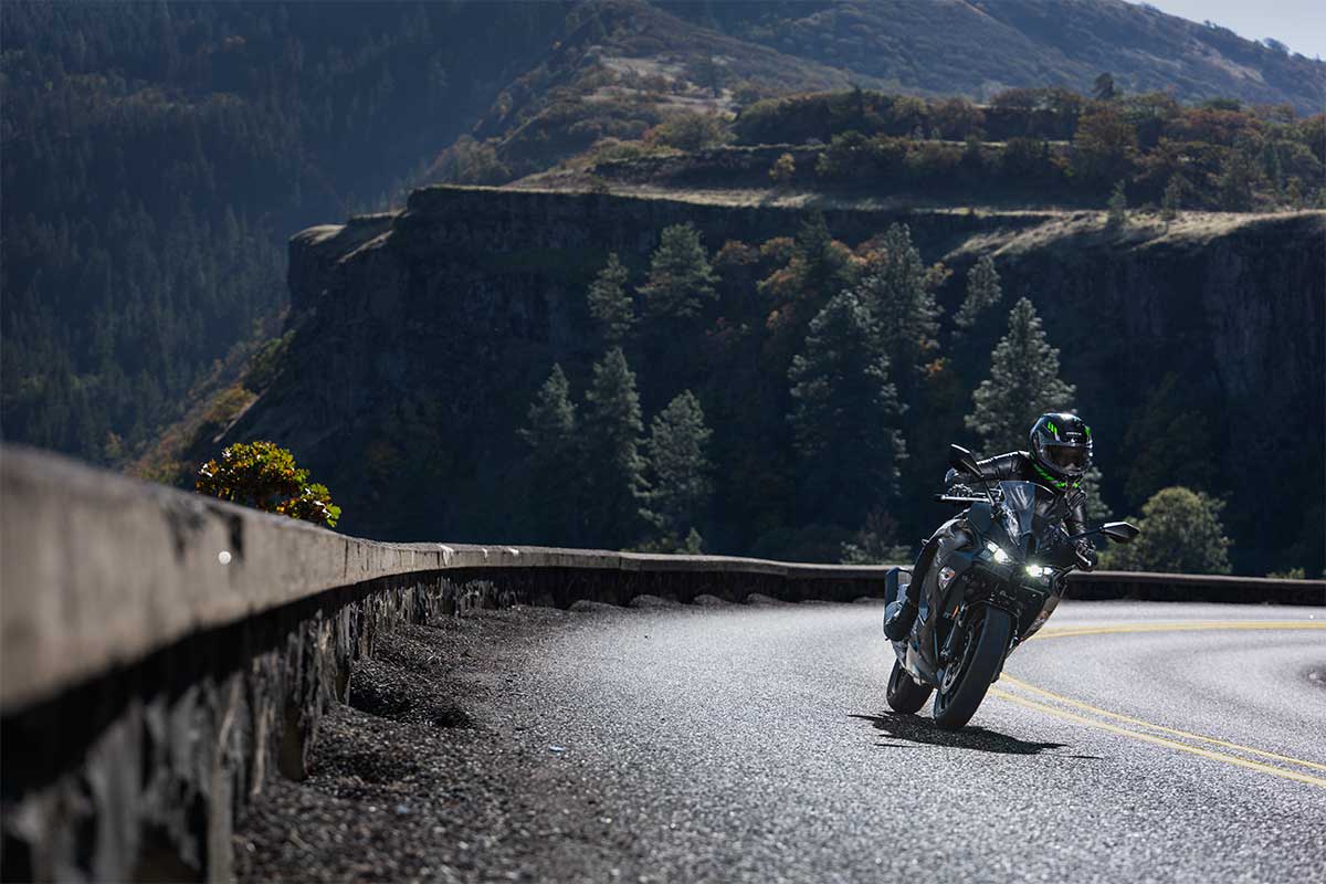 2027 Ninja 500