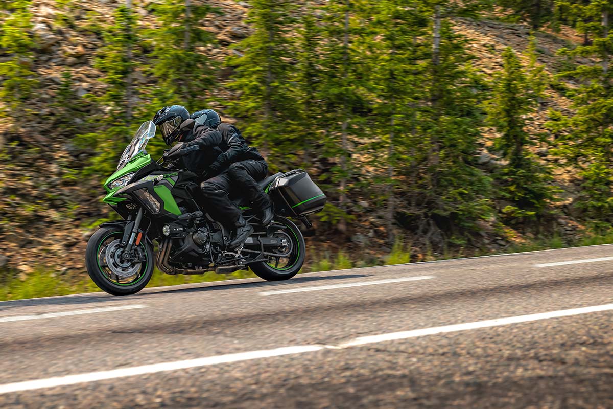 2027 VERSYS 1100 SE