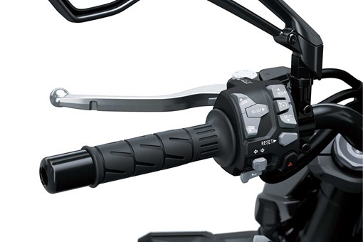 2027 Z1100