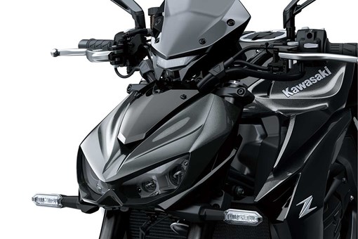 2027 Z1100